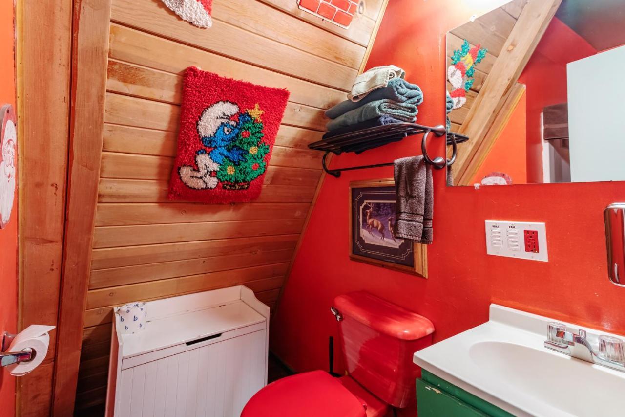Hicksville Pines Chalets & Motel Айдълуайлд Екстериор снимка