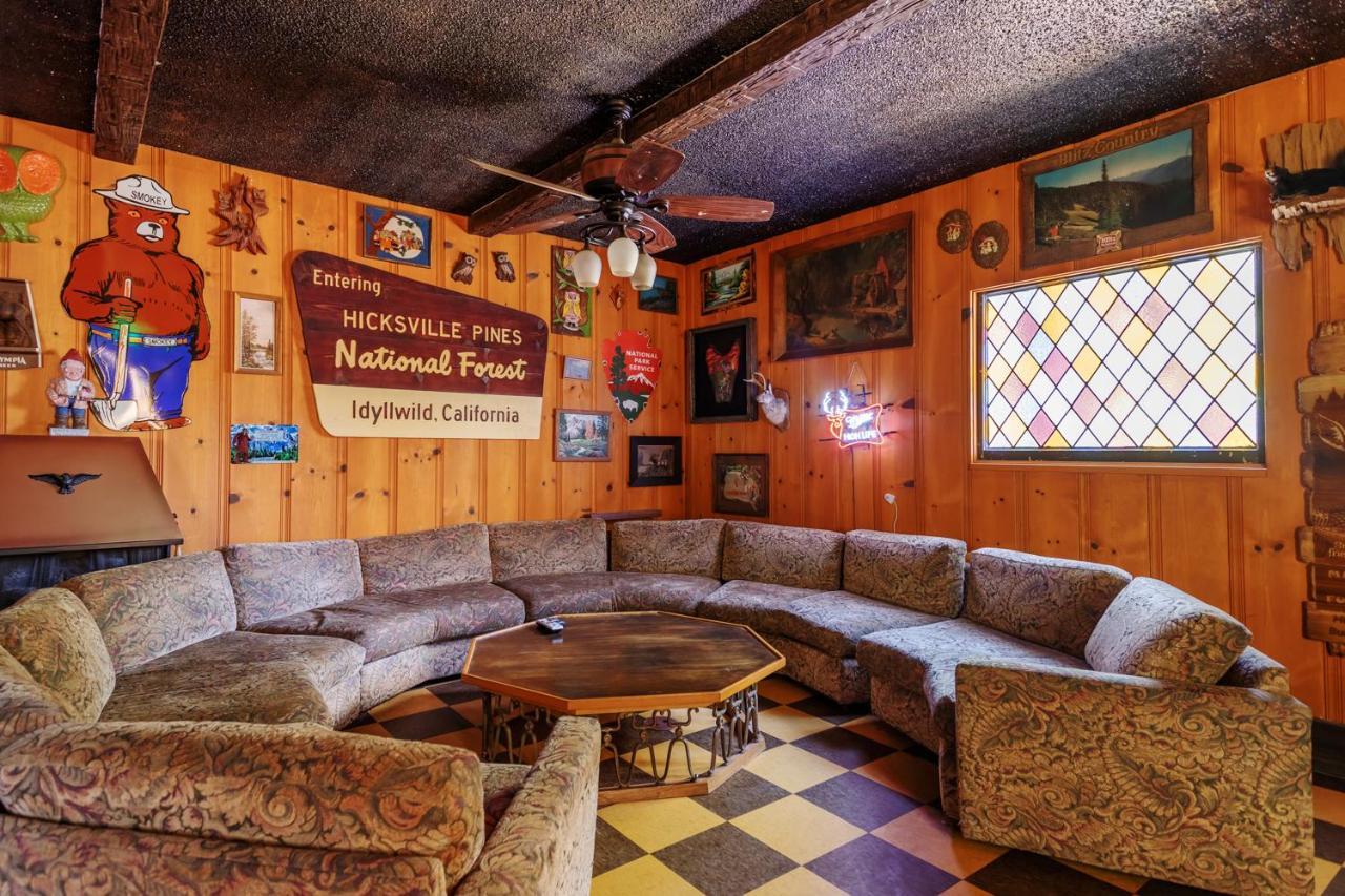 Hicksville Pines Chalets & Motel Айдълуайлд Екстериор снимка