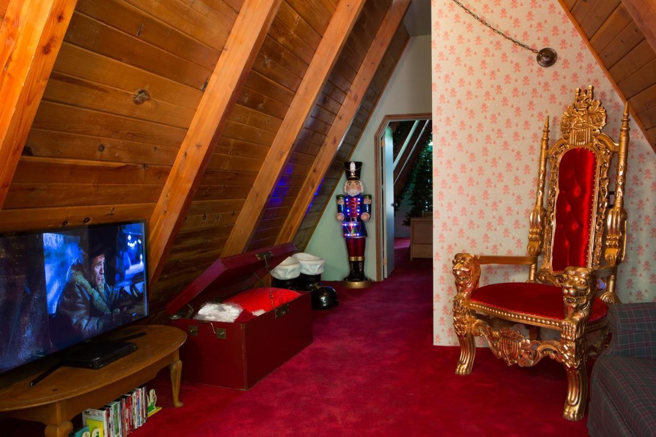 Hicksville Pines Chalets & Motel Айдълуайлд Екстериор снимка