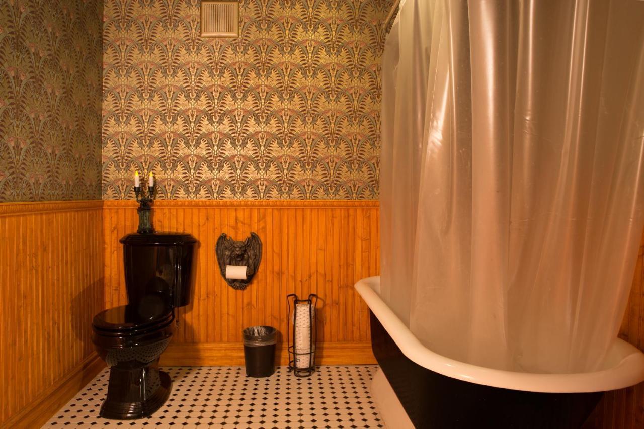 Hicksville Pines Chalets & Motel Айдълуайлд Екстериор снимка