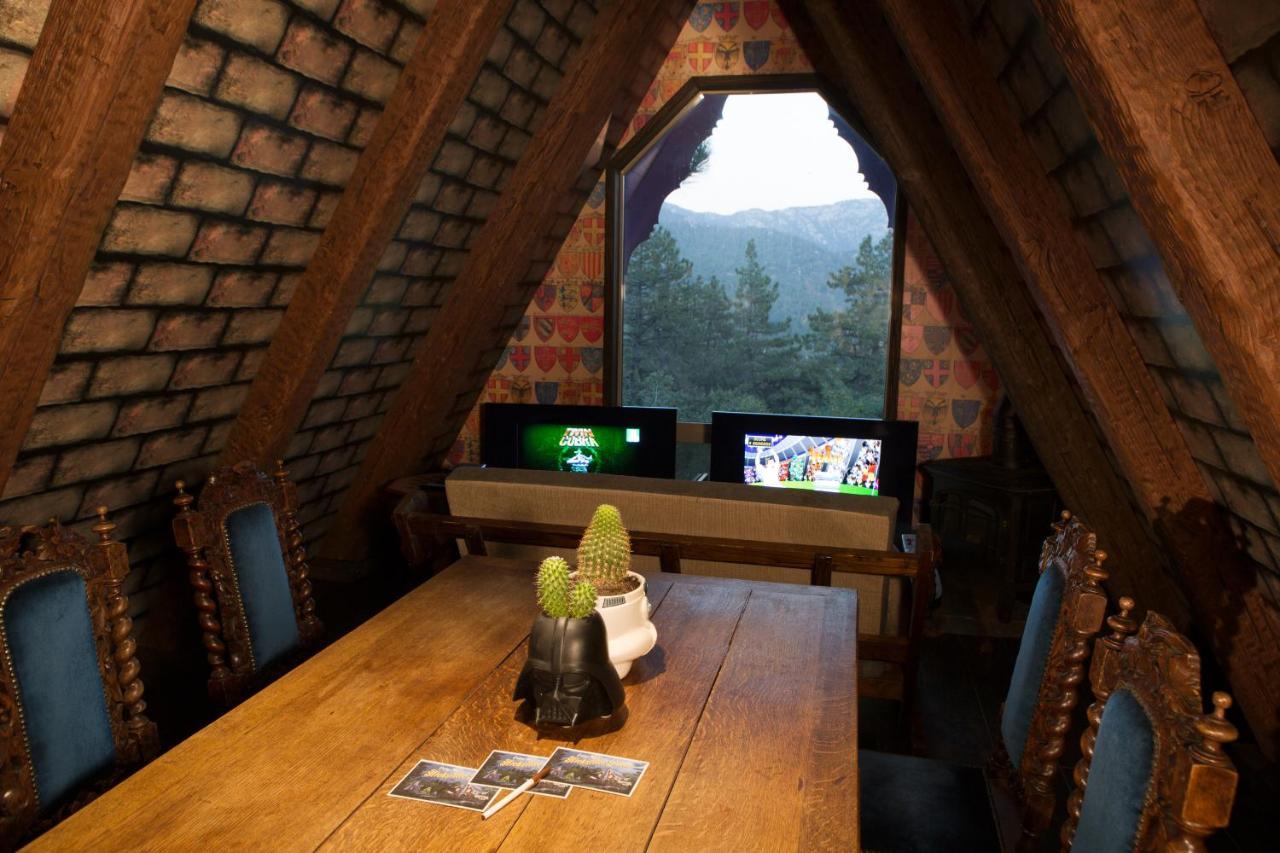 Hicksville Pines Chalets & Motel Айдълуайлд Екстериор снимка